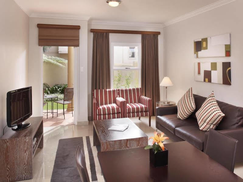 The Capital Villa Sandton Extérieur photo