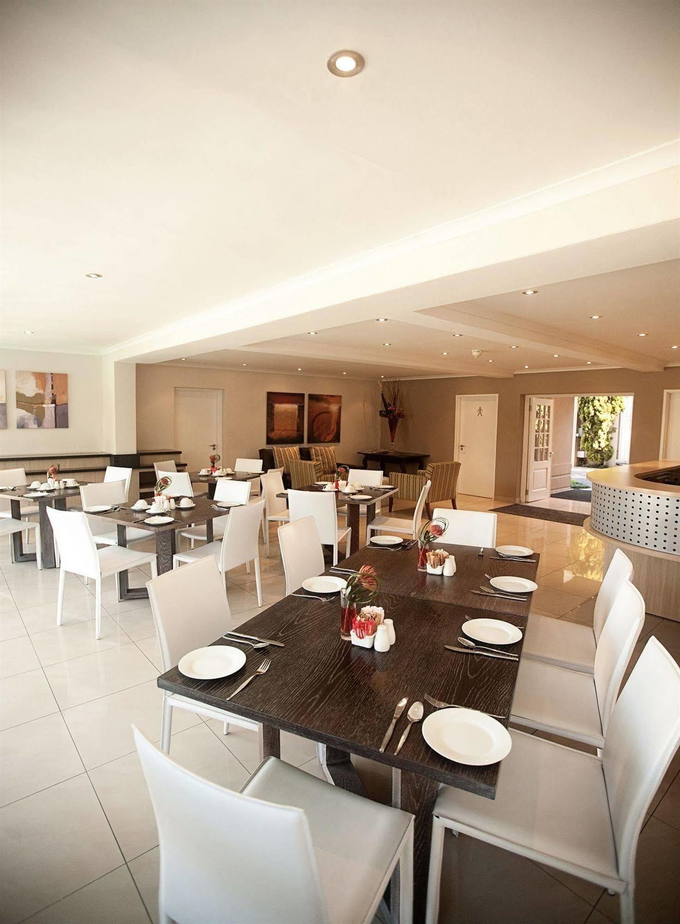 The Capital Villa Sandton Extérieur photo